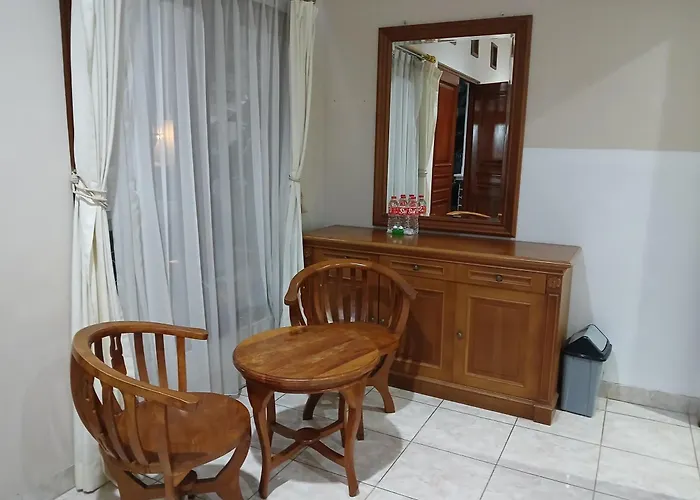 Hotel Lurus Puncak